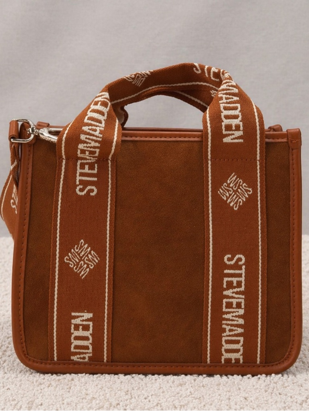 EUC Steve Madden Suede Crossbody Handbag - Picture 2 of 3